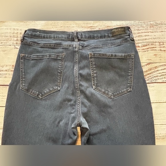 Women’s Nicole Miller Studio Skinny High Rise Denim Jeans - Picture 6 of 9